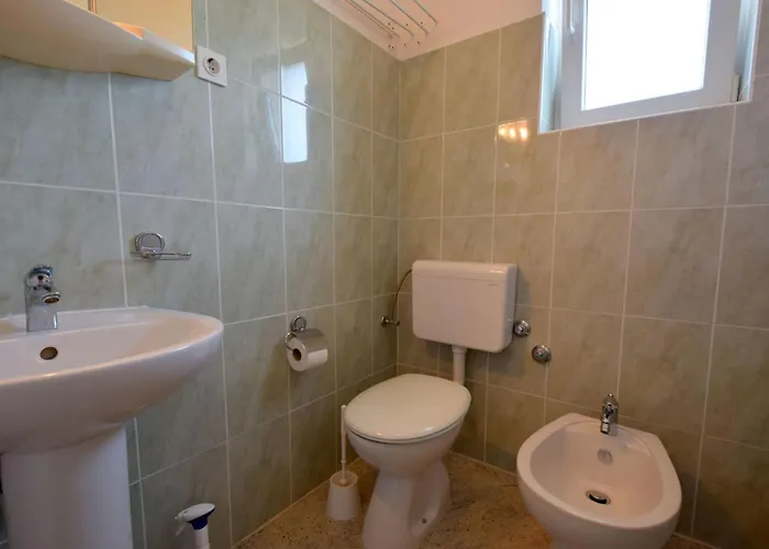 Appartamento Jelka 5 By Interhome Njivice