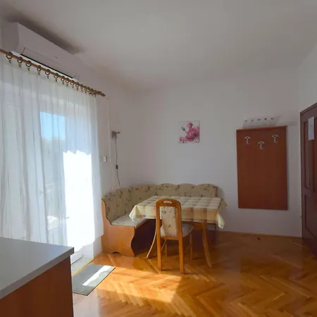 Apartamento Jelka 5 By Interhome *